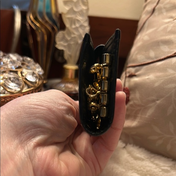 Burberrys Tan/ Black Key Holder - Picture 6 of 13